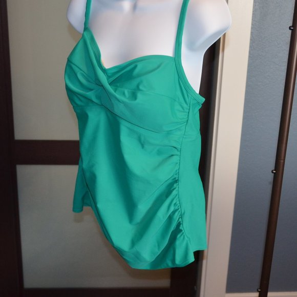 Tankini - Picture 4 of 7